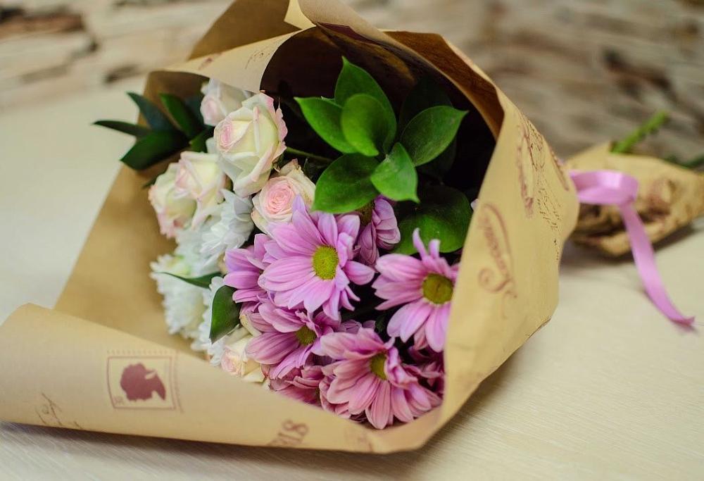 Букет цветов из: Розы и Хризантемы в Перхушково