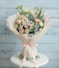 Букет цветов из:  Розы и Лизиантусы в Перхушково