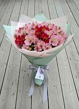 Букет цветов из:  Альстромерии в Перхушково