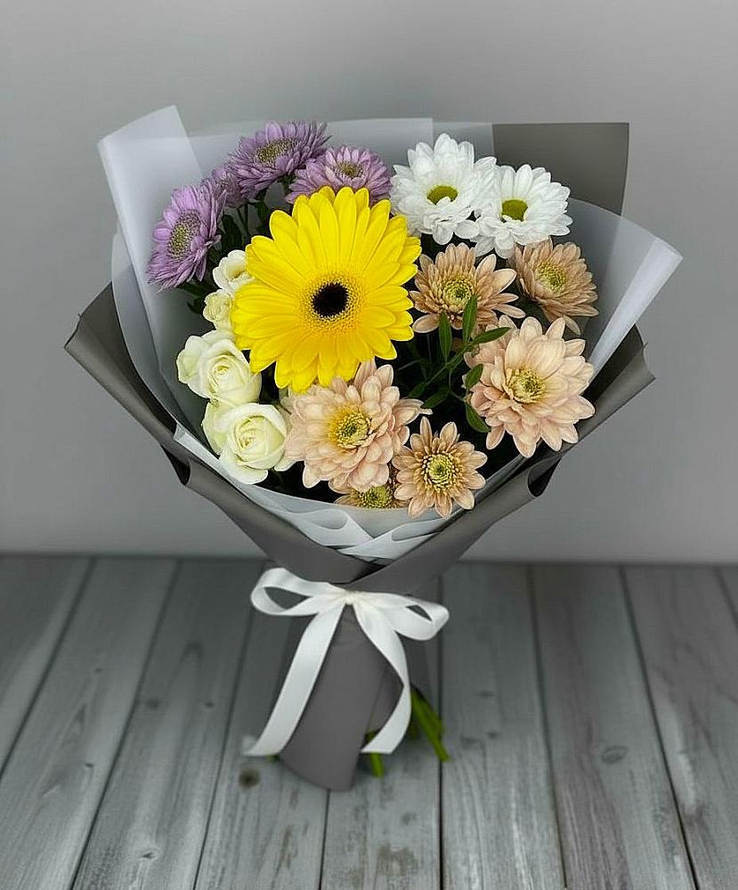 Букет цветов из: Розы, Герберы и Хризантемы в Перхушково
