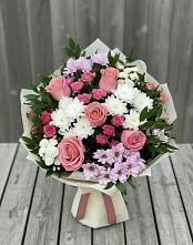 Букет цветов из:  Альстромерии, Гвоздики, Розы и Хризантемы в Перхушково