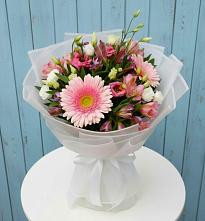 Букет цветов из:  Герберы, Альстромерии и Лизиантусы в Перхушково