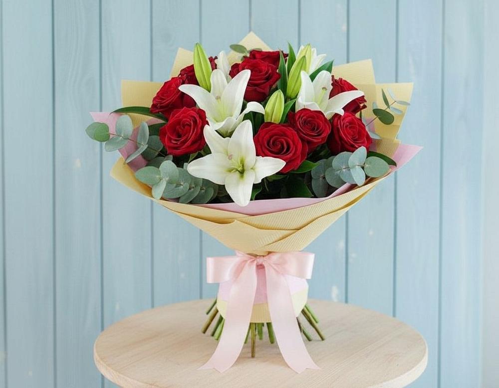 Букет цветов из: Лилии и Розы в Перхушково