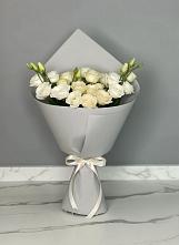 Букет цветов из:  Розы и Лизиантусы в Перхушково